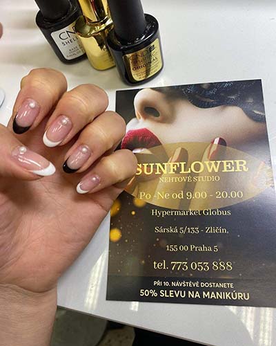 Sunflower - nehtové studio